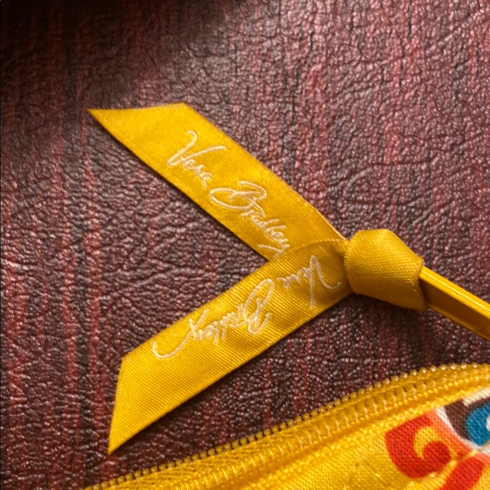 Vera Bradley Colorful Floral Women's Bag - Picture 2 of 9